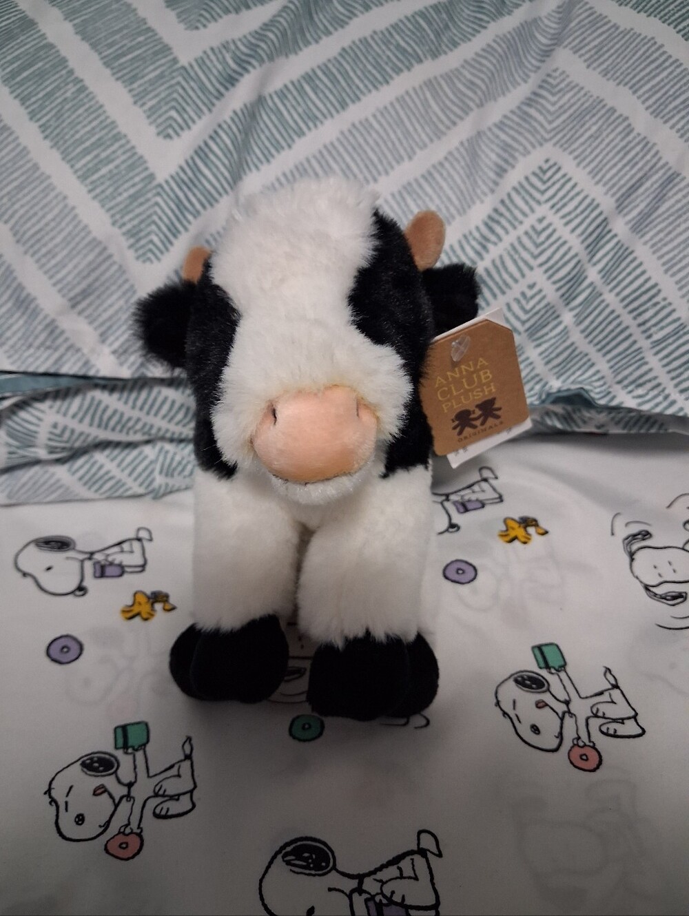 Shoppers Drug Mart Anna Plush Club Cow Plush Stuffed Toy NWT